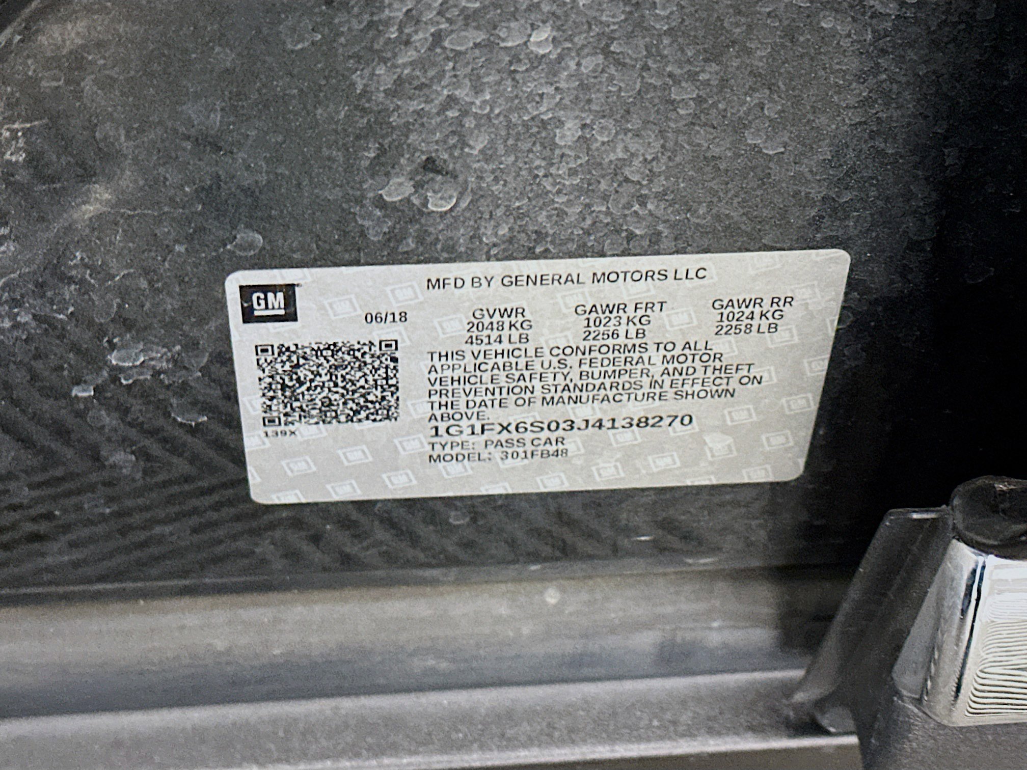 Used 2018 Chevrolet Bolt Premier w/ Driver Confidence II Package image 12