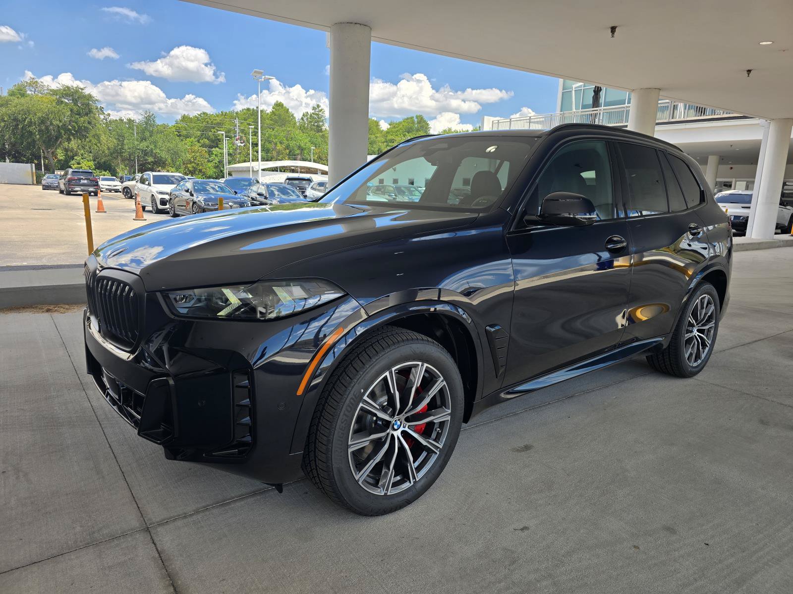 New 2026 BMW X5 sDrive40i w/ M Sport Package RWD image 6