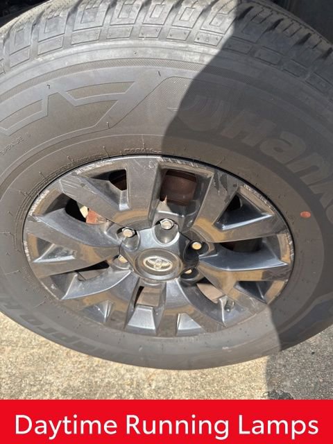 Used 2023 Toyota Tacoma SR5 w/ Technology Package image 20