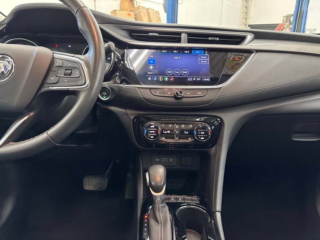 Used 2023 Buick Encore GX Essence w/ Experience Buick Package FWD image 18