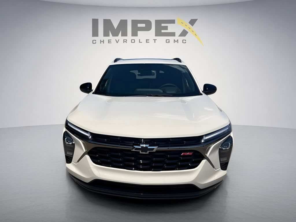 New 2026 Chevrolet Trax RS w/ Sunroof Package FWD image 8