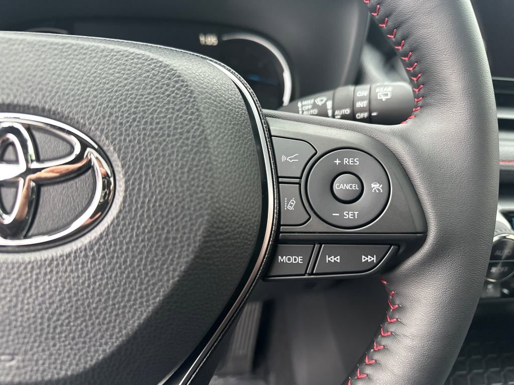 Certified 2025 Toyota RAV4 SE image 20