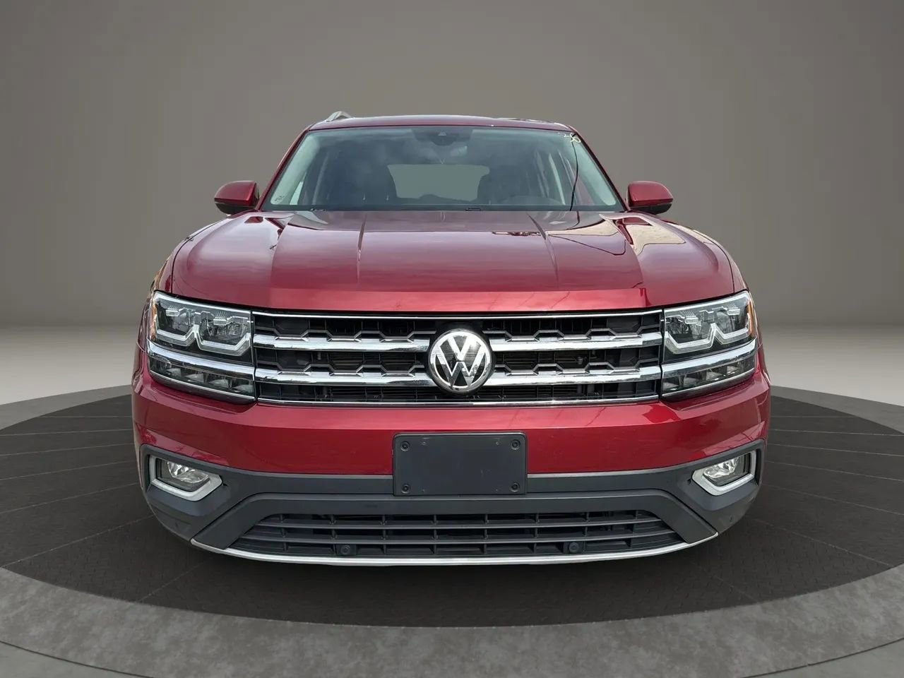 Used 2018 Volkswagen Atlas SEL image 2