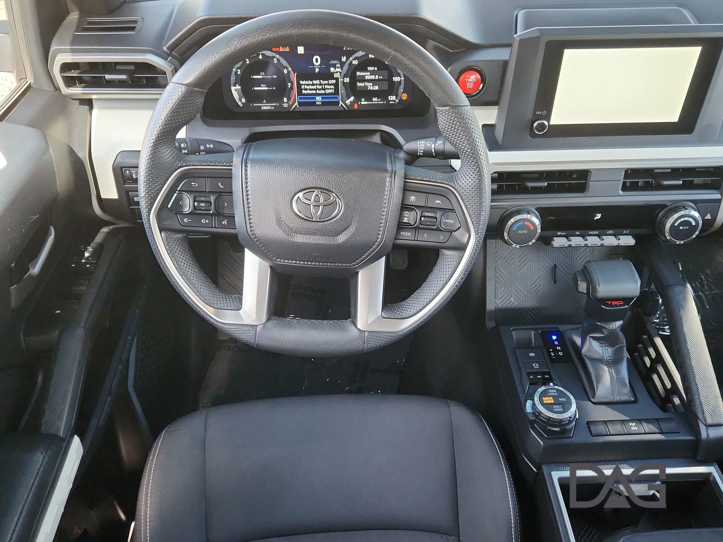 Used 2024 Toyota Tacoma TRD Off-Road image 18