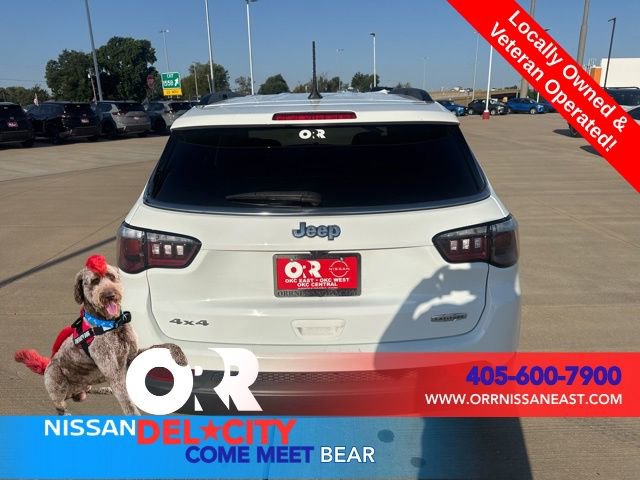 Used 2024 Jeep Compass Latitude video 4