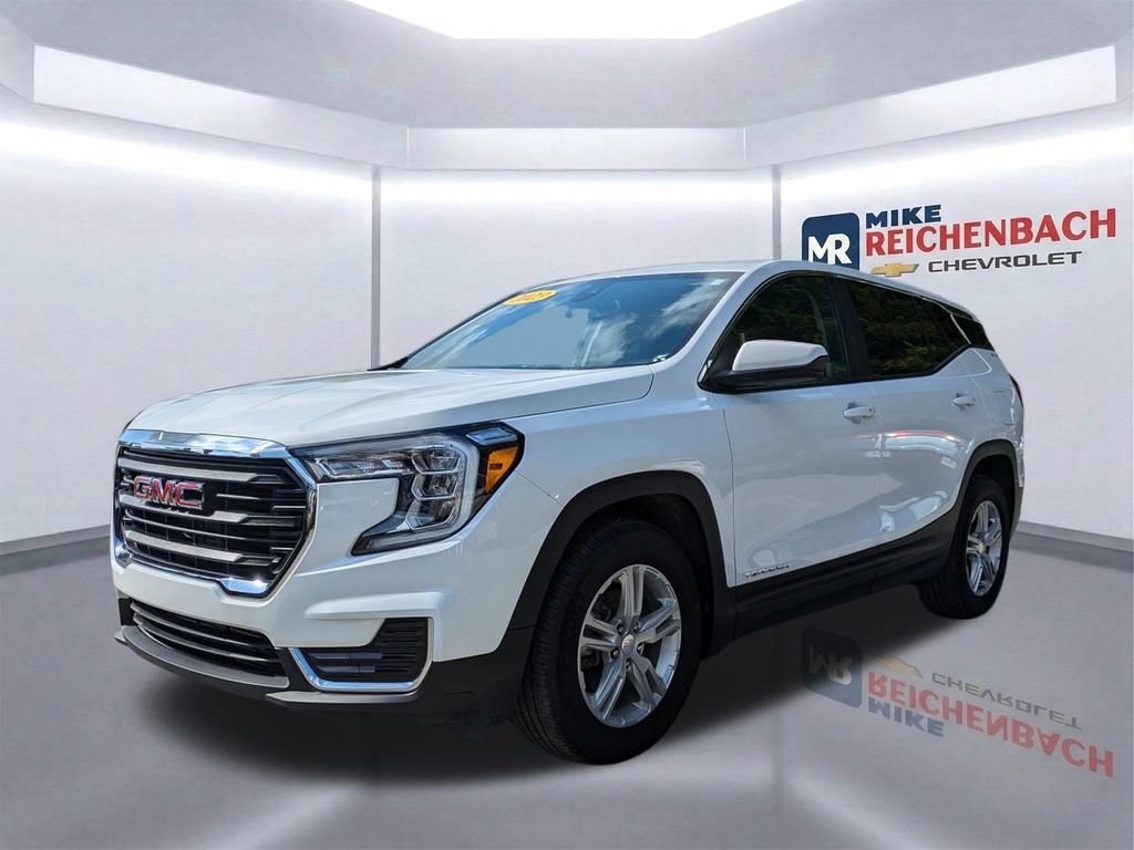 Used 2023 GMC Terrain SLE FWD image 8