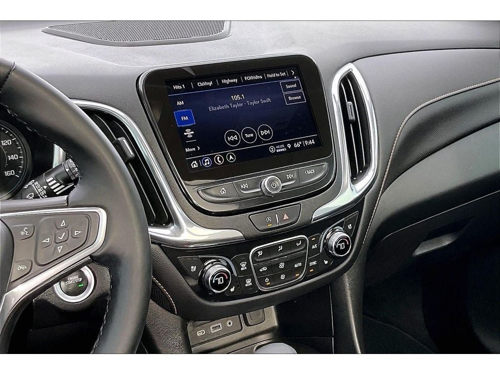 Used 2023 Chevrolet Equinox Premier AWD/4WD image 7