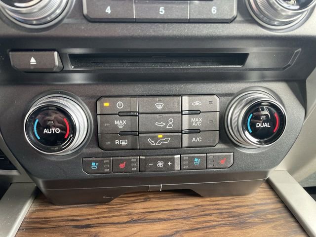 Used 2018 Ford F150 Lariat w/ Equipment Group 502A Luxury image 19