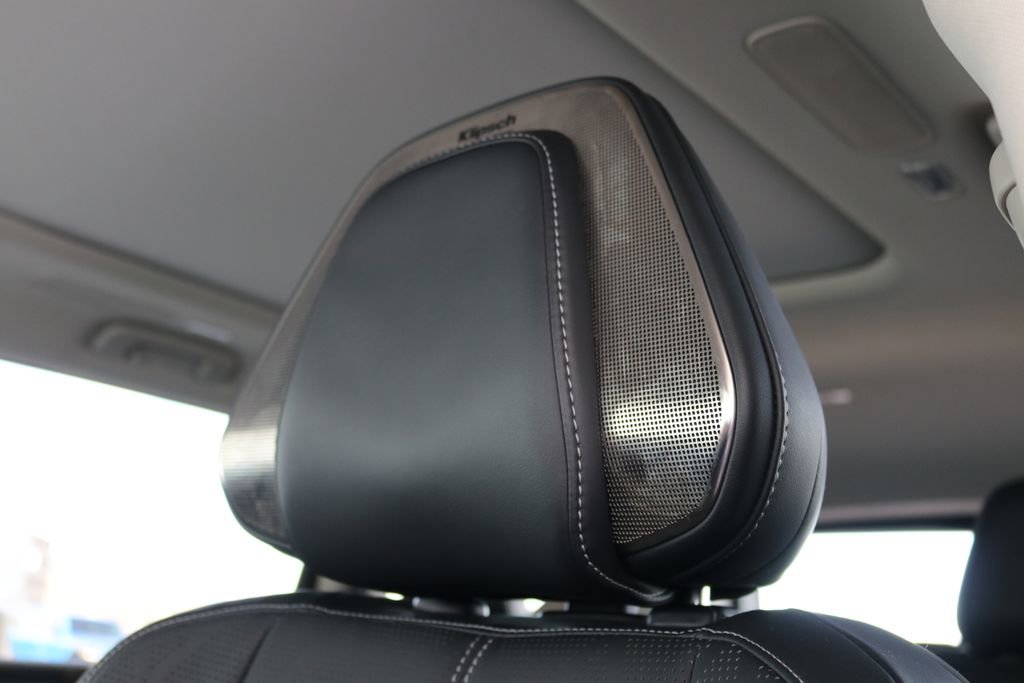 Certified 2025 INFINITI QX80 Sensory image 17