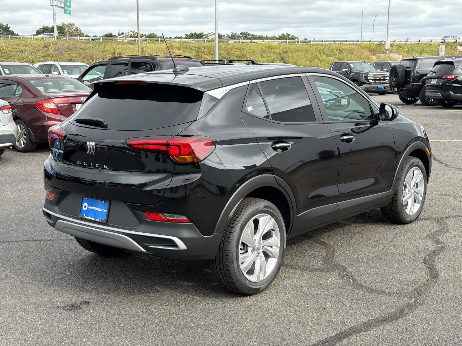 New 2026 Buick Encore GX Preferred AWD/4WD image 2