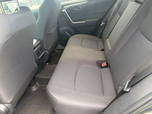Used 2024 Toyota RAV4 LE AWD/4WD image 13