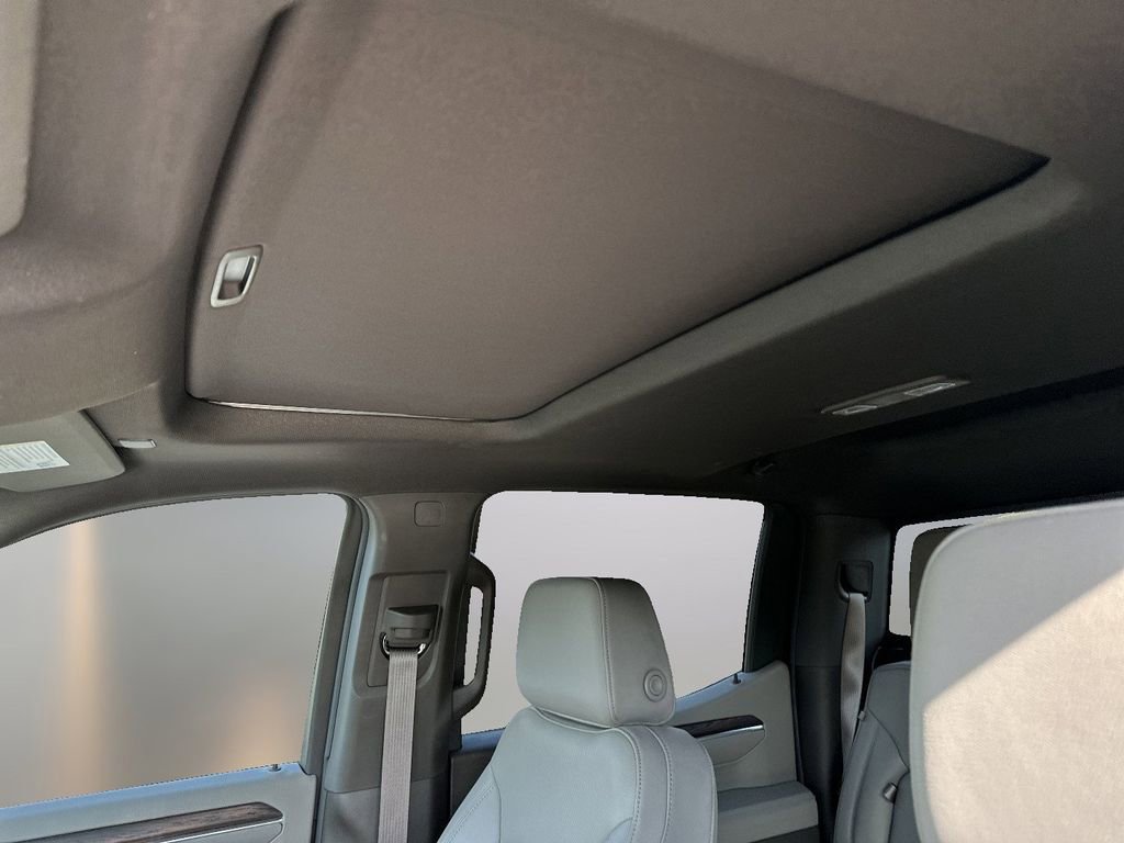 Used 2025 GMC Sierra 1500 SLT w/ SLT Premium Plus Package image 8