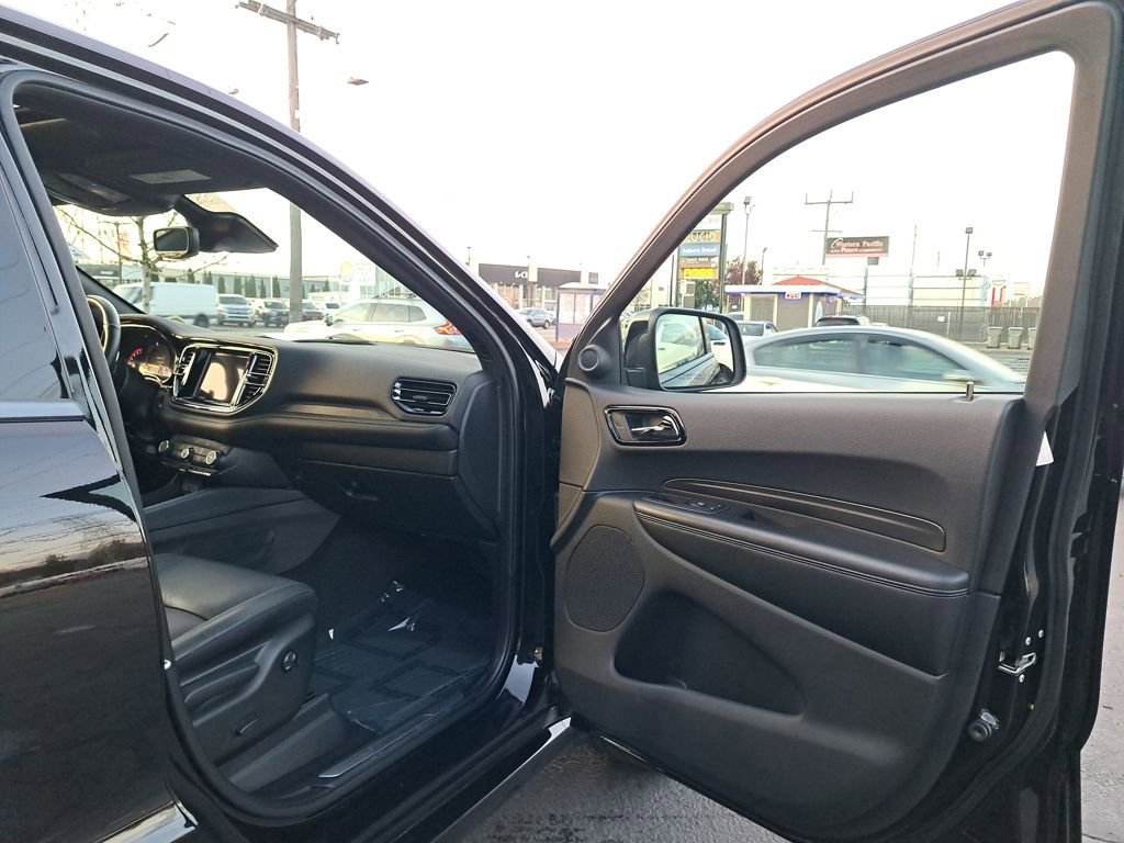 Used 2022 Dodge Durango GT image 16