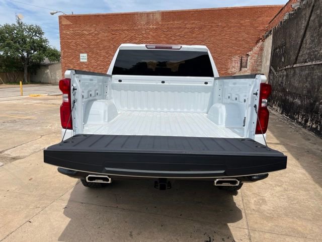 New 2026 Chevrolet Silverado 1500 LT Trail Boss w/ LPO, Dark Essentials Package AWD/4WD image 13
