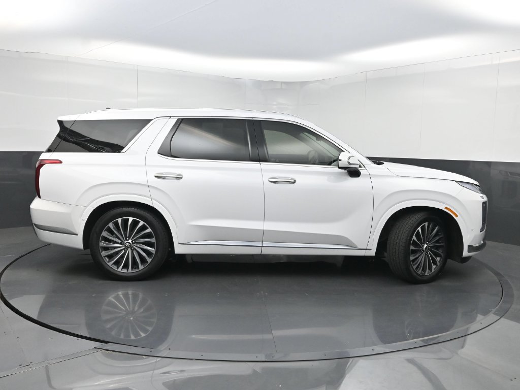 Used 2025 Hyundai Palisade Calligraphy FWD image 46