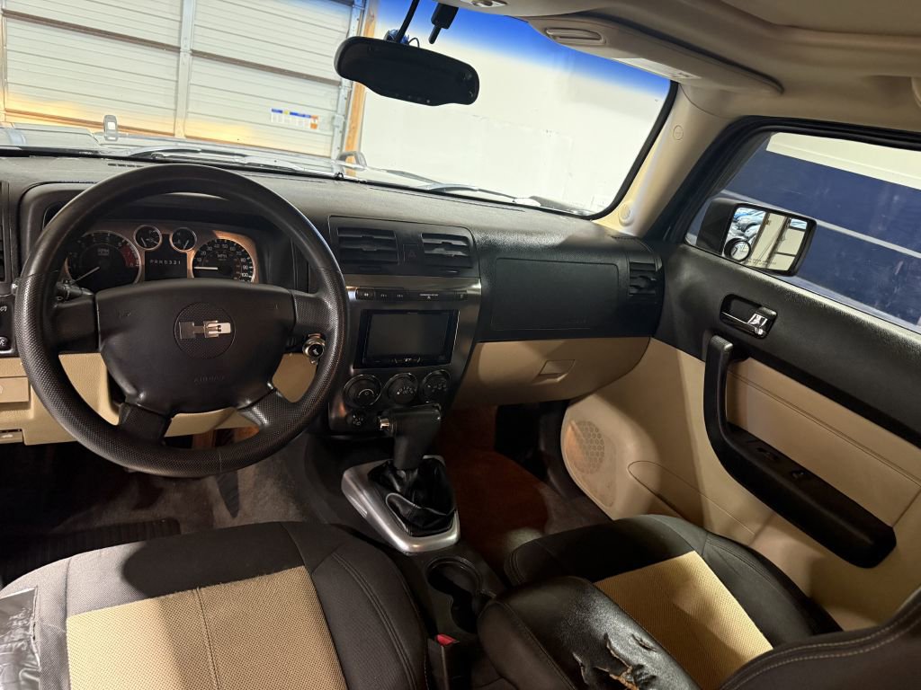 Used 2006 HUMMER H3 image 6