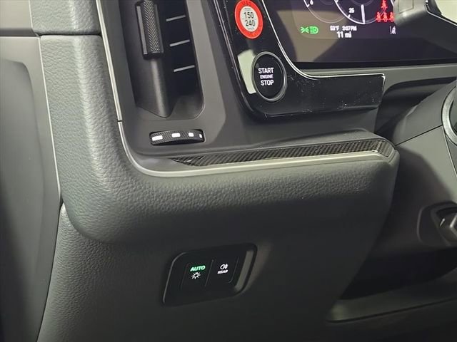 New 2026 Porsche Cayenne image 18