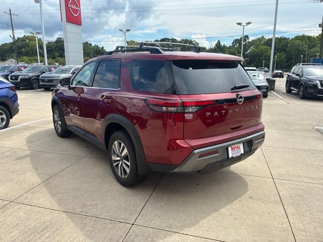 New 2026 Nissan Pathfinder SL FWD image 5