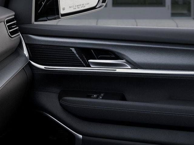 New 2026 Jeep Grand Wagoneer Limited AWD/4WD image 25