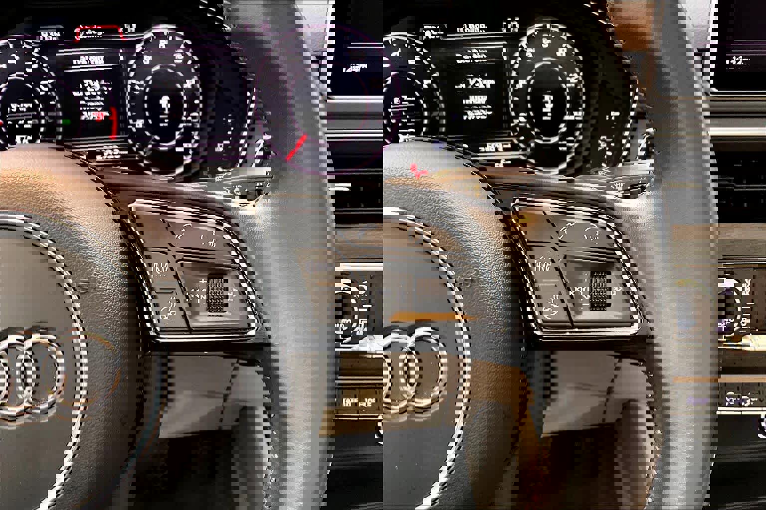 Used 2017 Audi A4 2.0T Premium Plus w/ Premium Plus Package image 25