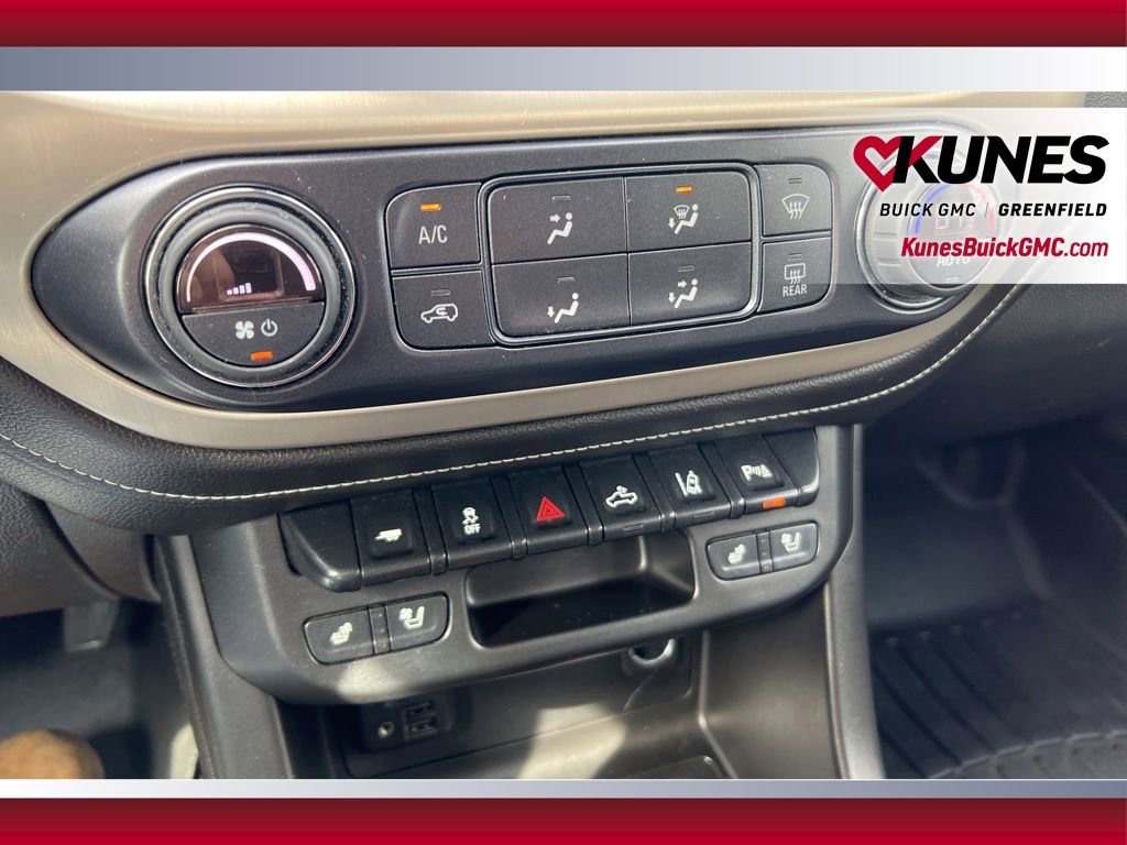 Used 2021 GMC Canyon Denali AWD/4WD image 29