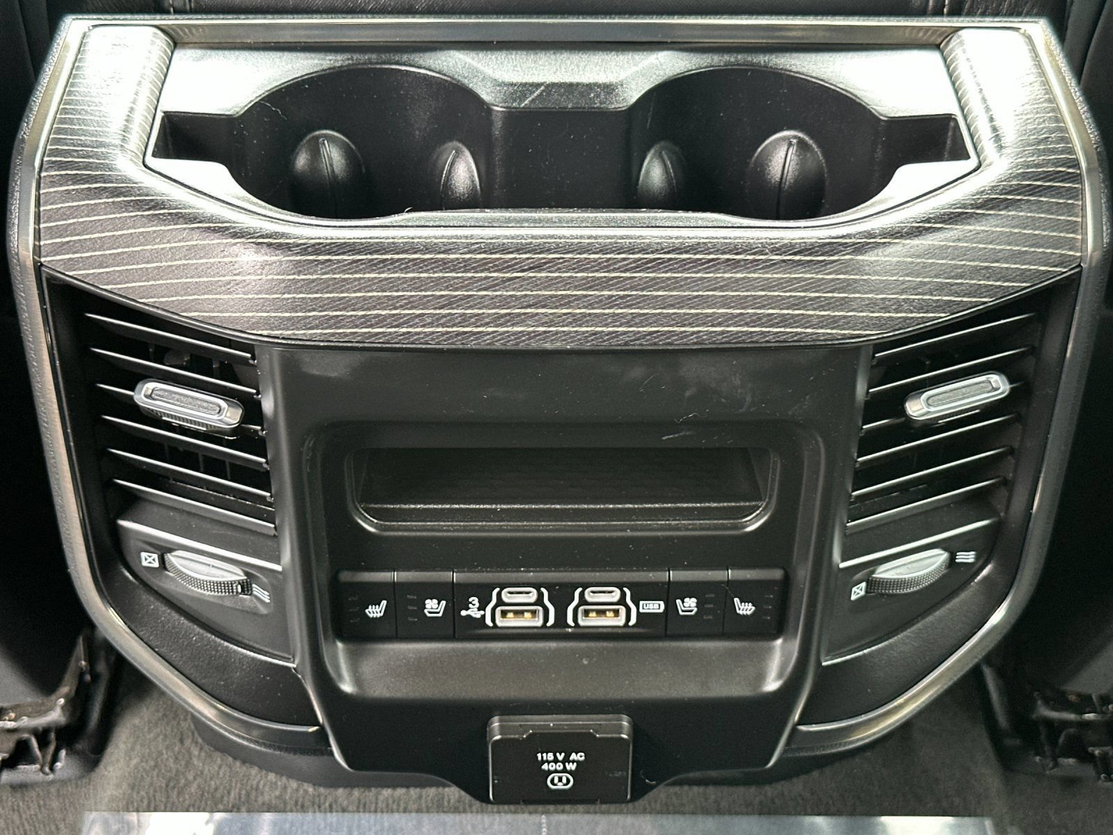 Used 2020 RAM 1500 Limited AWD/4WD image 14