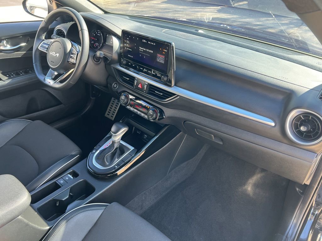 Certified 2024 Kia Forte GT-Line image 20