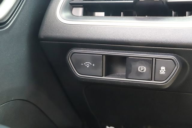 Used 2025 Kia K4 FWD image 37