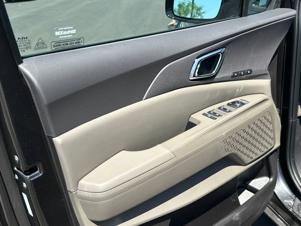 New 2026 Kia Carnival EX image 10