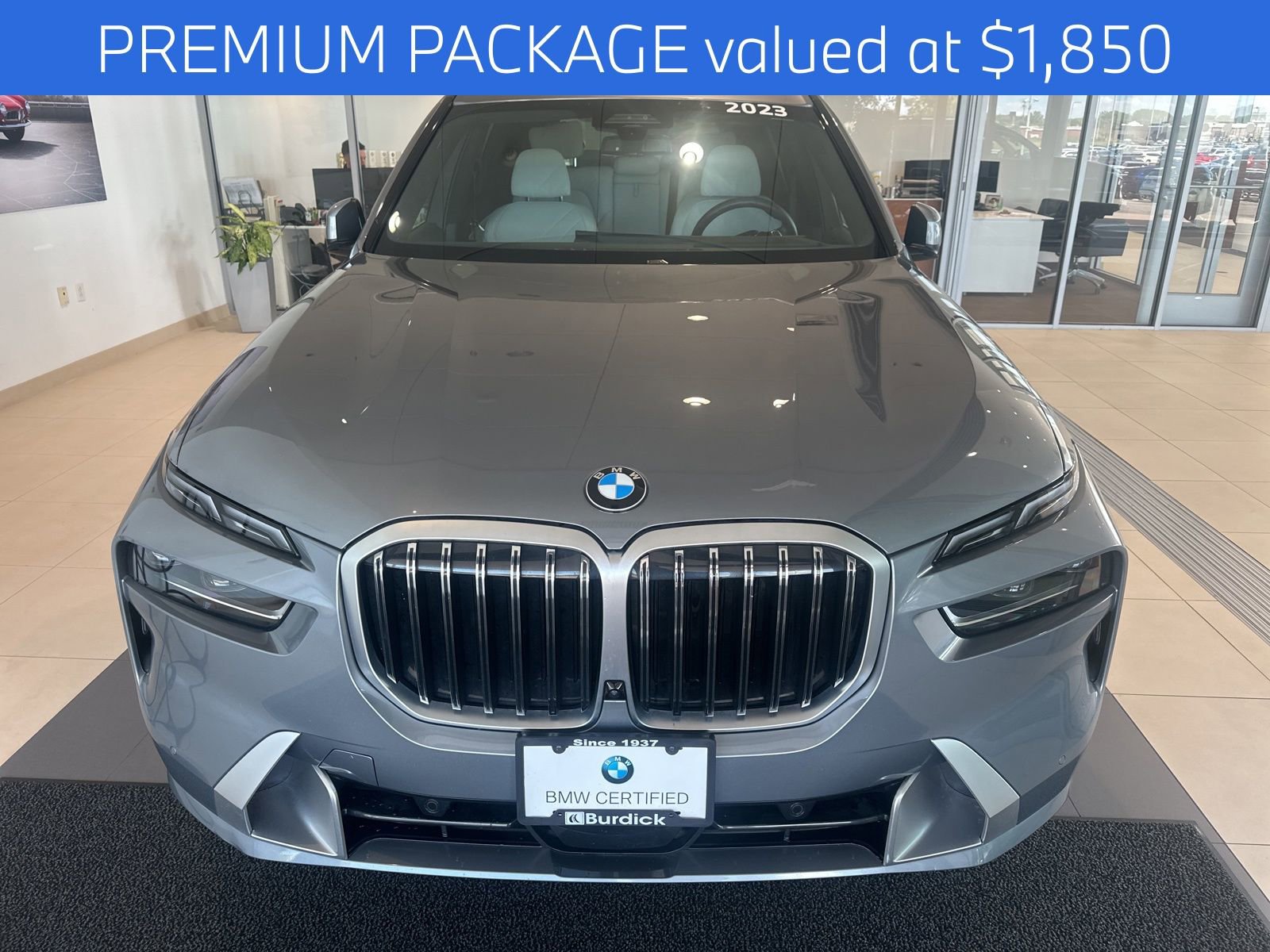 Certified 2023 BMW X7 xDrive40i w/ Premium Package image 3