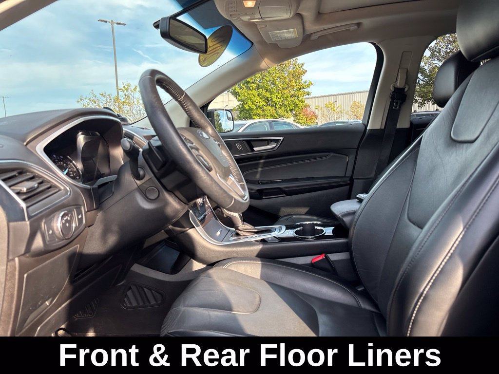 Used 2018 Ford Edge Titanium w/ Equipment Group 301A AWD/4WD image 11