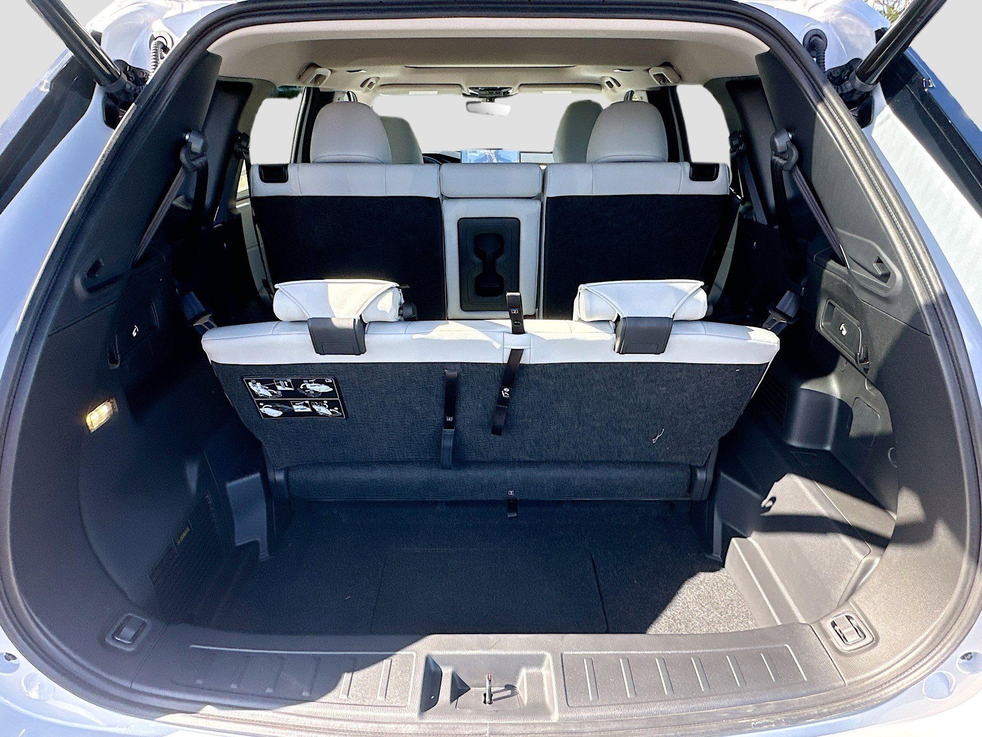 New 2026 Mitsubishi Outlander SE image 5