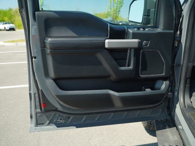Used 2018 Ford F150 Raptor w/ Equipment Group 802A Luxury image 16