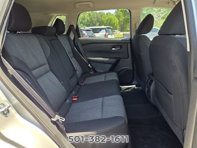 Certified 2024 Nissan Rogue SV FWD image 18