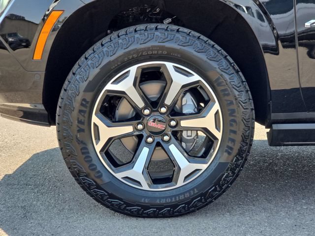 New 2026 GMC Yukon XL AT4 w/ AT4 Premium Package AWD/4WD image 22