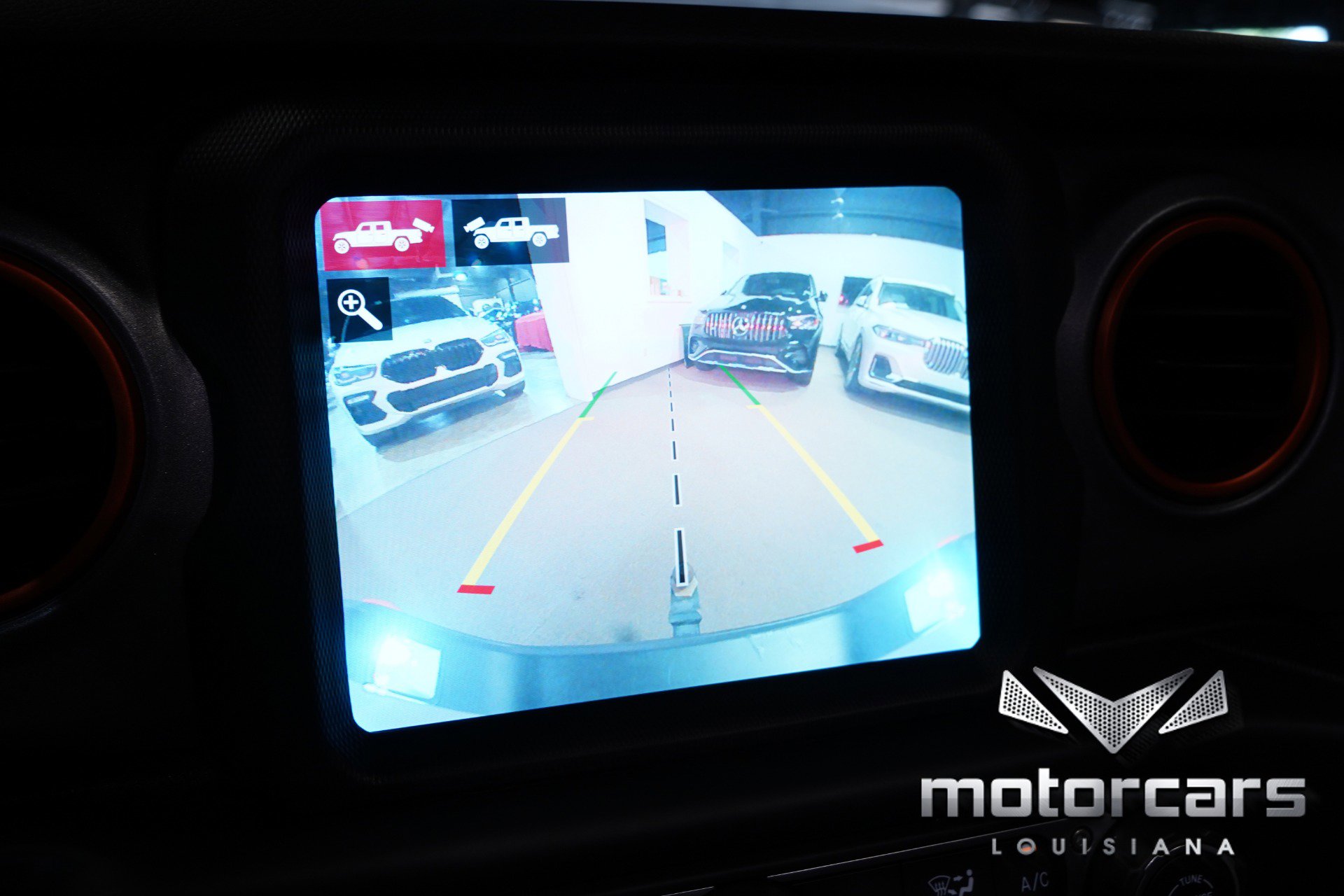 Used 2020 Jeep Gladiator Mojave AWD/4WD image 40