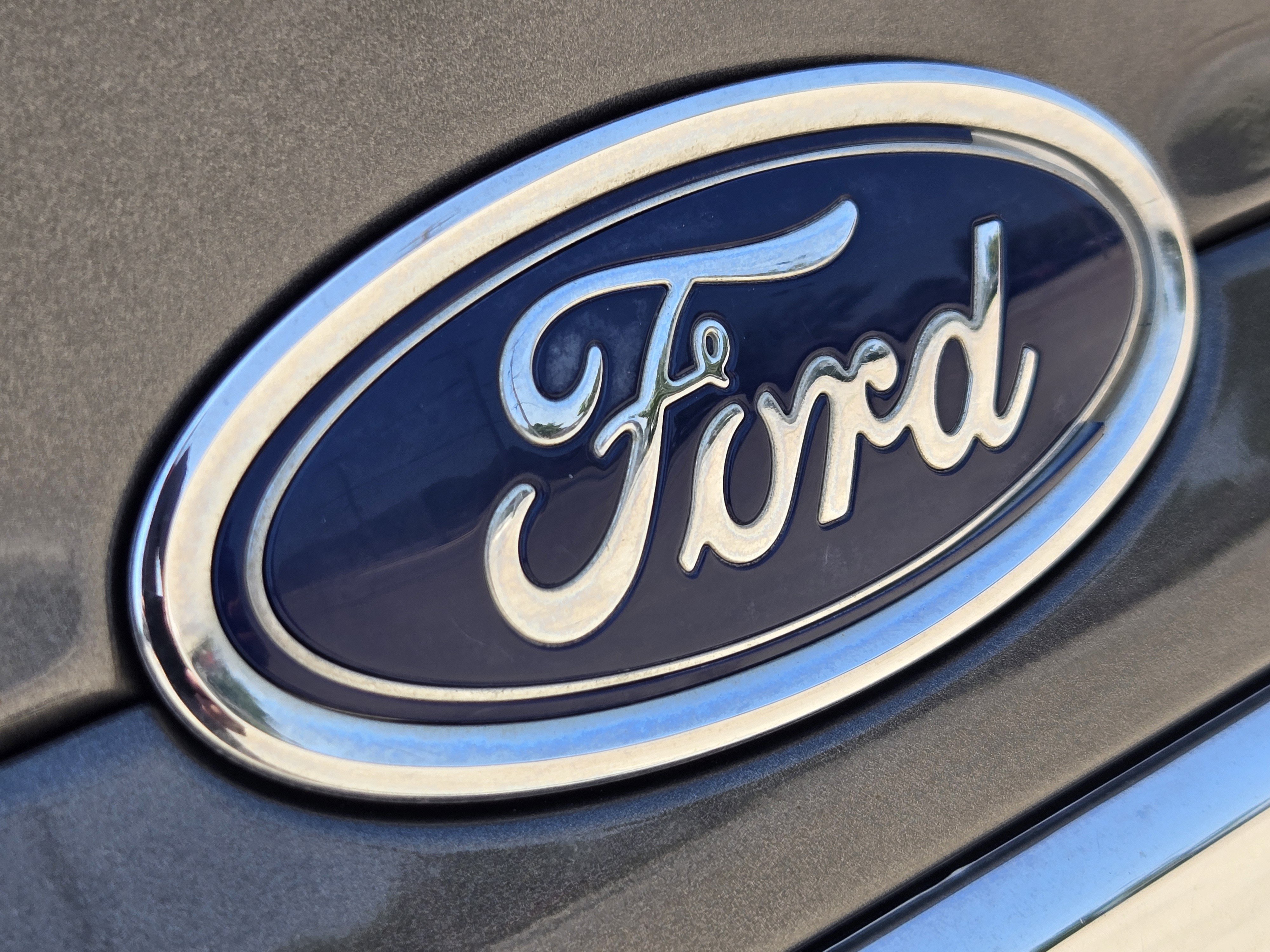 Used 2018 Ford Fusion Titanium AWD/4WD image 34