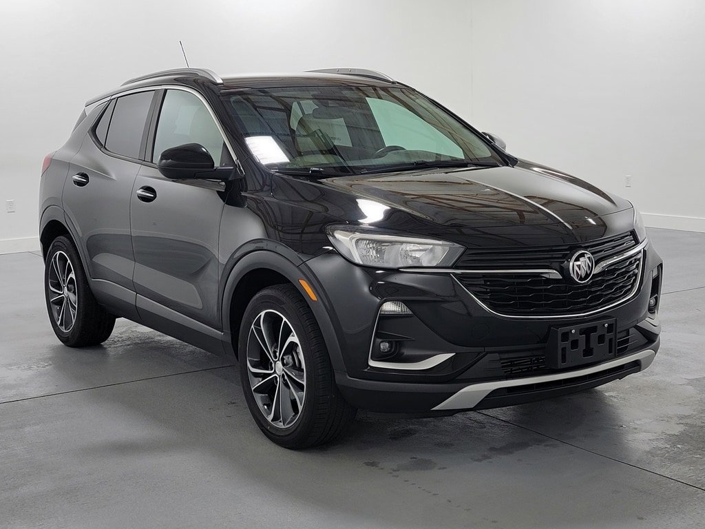 Used 2021 Buick Encore GX Select image 2