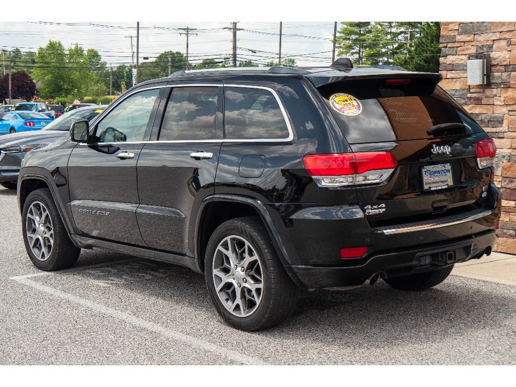 Used 2020 Jeep Grand Cherokee Overland AWD/4WD image 5
