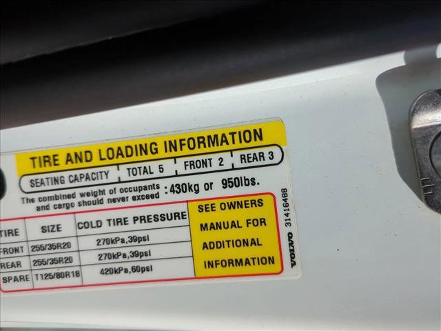 Used 2018 Volvo S90 T6 Inscription w/ Luxury Package image 14