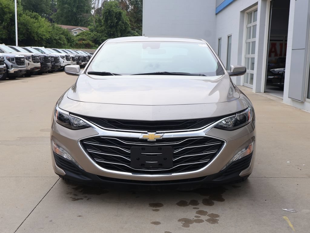 Certified 2025 Chevrolet Malibu LT FWD image 5