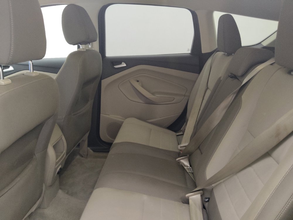 Used 2016 Ford Escape SE FWD image 18