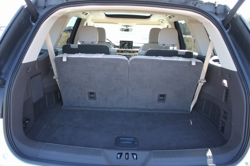 Used 2022 Lincoln Aviator Reserve w/ Elements Package Plus image 25