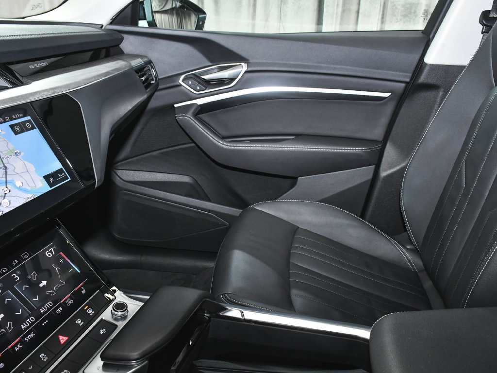 Used 2024 Audi Q8 e-tron Premium AWD/4WD image 48
