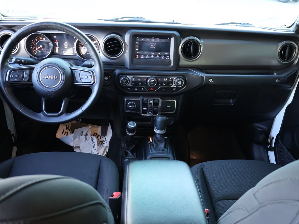 Used 2020 Jeep Gladiator Sport w/ Quick Order Package 24S AWD/4WD image 16