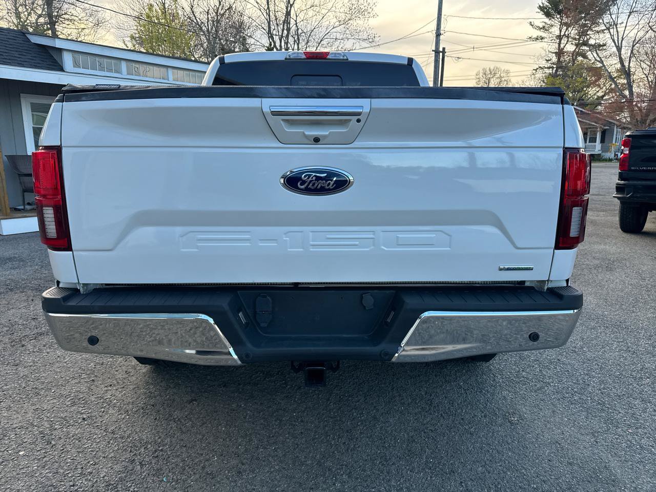 Used 2018 Ford F150 Lariat AWD/4WD image 10