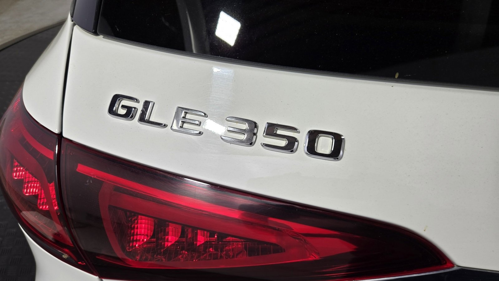 Used 2020 Mercedes-Benz GLE 350 4MATIC image 29