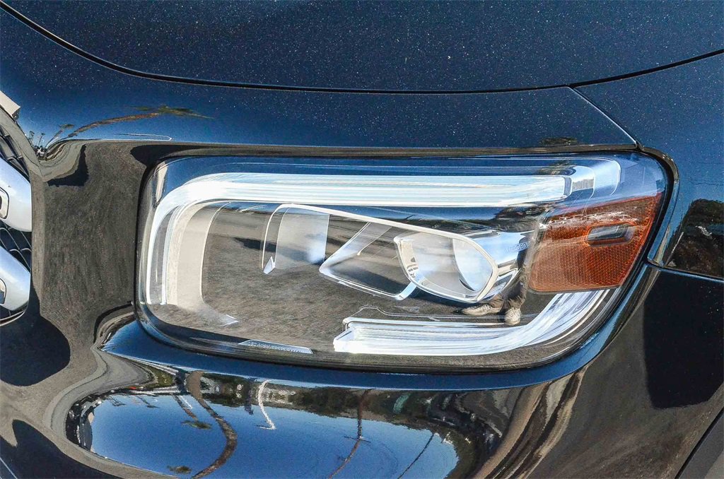 Used 2021 Mercedes-Benz GLB 250 image 11