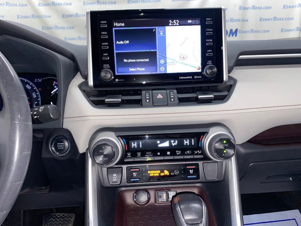Used 2019 Toyota RAV4 Limited w/ Cold Weather Package FWD image 18
