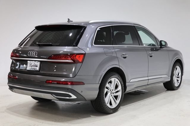 Used 2024 Audi Q7 3.0T Premium Plus AWD/4WD image 7